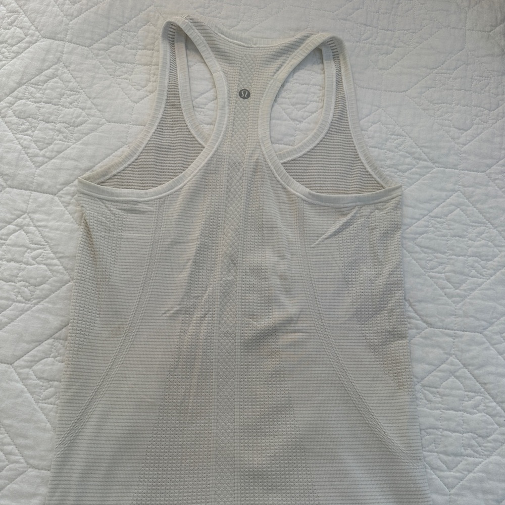 Lululemon Swiftly Tech Razorback Tank Size 4 White